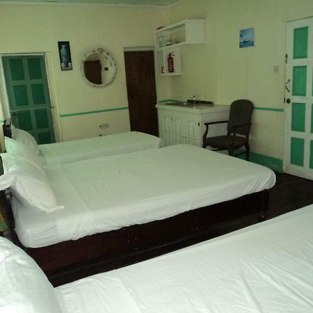 The Clifton Hotel Saint Vincent Exterior foto