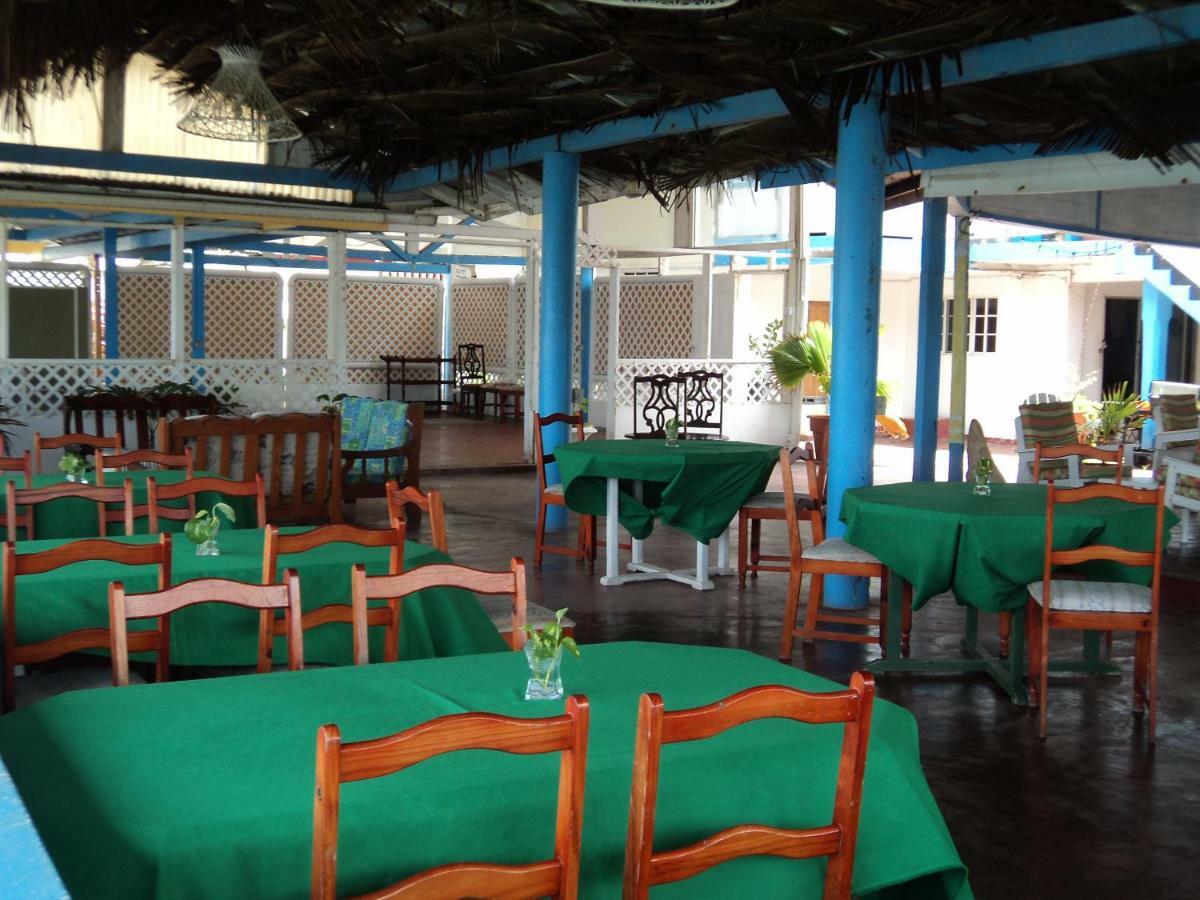 The Clifton Hotel Saint Vincent Exterior foto